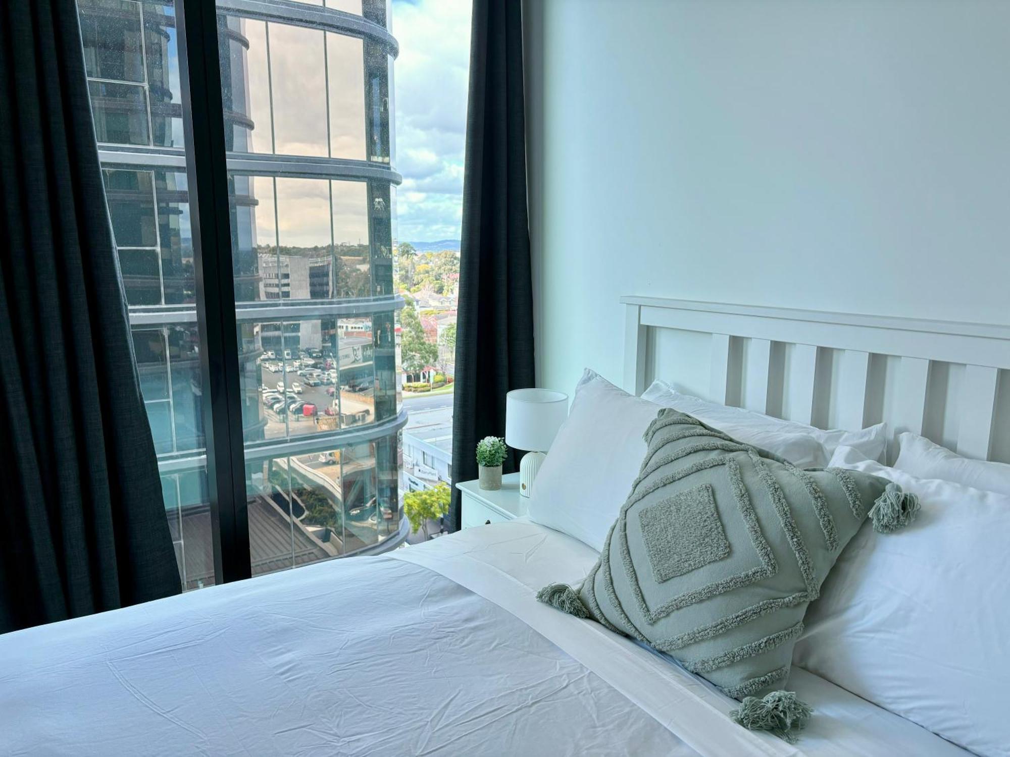 Skygarden Luxury Condo Ґлен-Вейверлі Екстер'єр фото